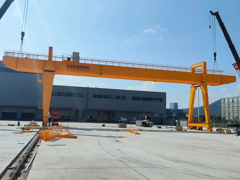 雙梁門式起重機(jī)